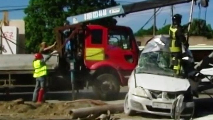 Четыре человека пострадали в аварии с участием рейсового автобуса и легковой машины в ТиНАО