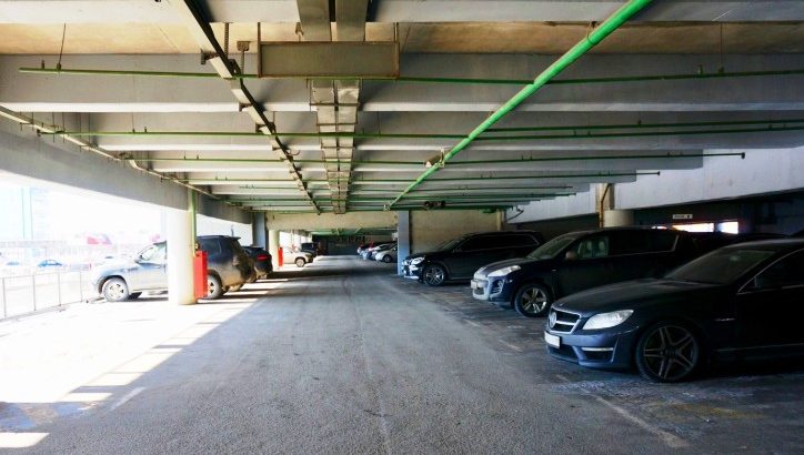 Около 4 тыс. парковочных мест на территории АДЦ в пос. Коммунарка планируют разместить под дорогами