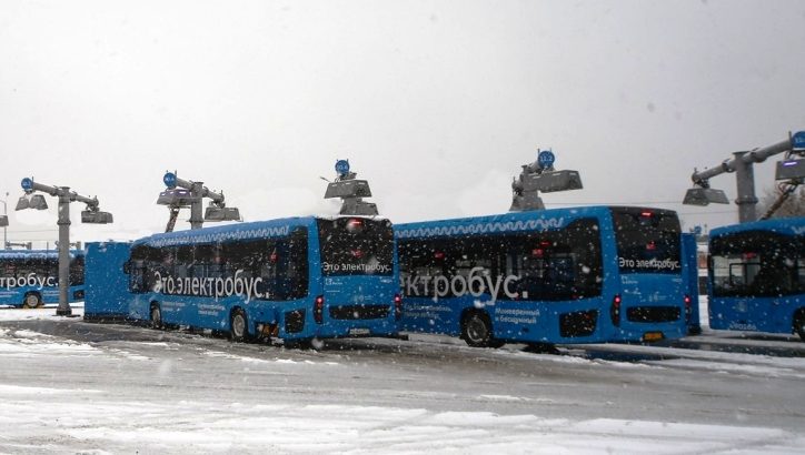 Электробусы вышли еще на два маршрута в ТиНАО