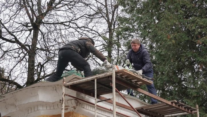 Реставрация ворот парадного въезда усадьбы Валуево началась в ТиНАО